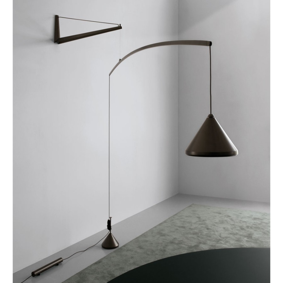 Venditore Extendo Lamp 01/Contrappeso Shop Forma Design | Lights