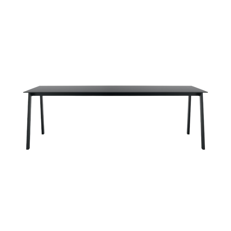 Venditore Et Al. Table Salinero Shop Forma Design | Desks