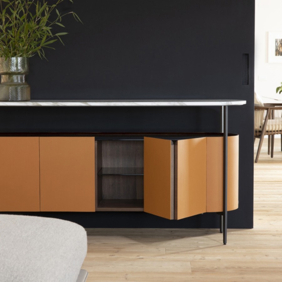 Venditore Poltrona Frau Low Cabinet Mi Shop Forma Design | Console And Sideboards