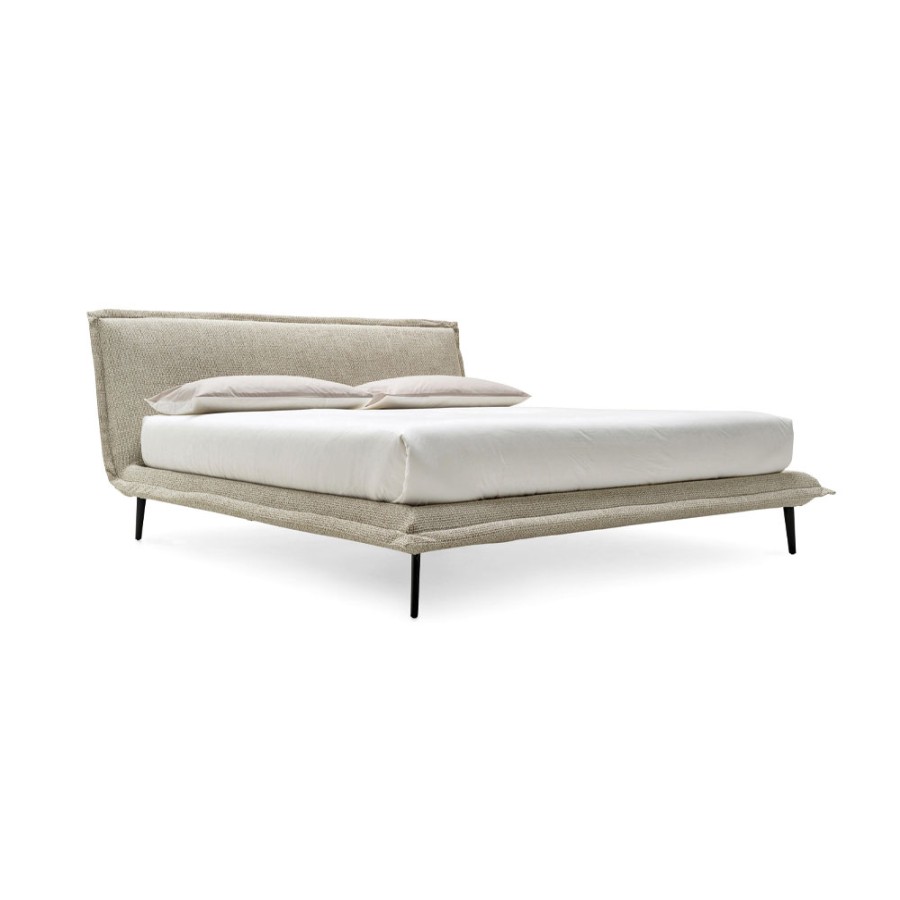 Venditore Calligaris Bed Fluff Shop Forma Design | Beds